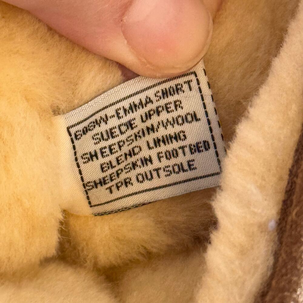 BearPaw Emma Short Boots Women 8 Brown Suede Sheepskin Wool Lined Pull On Winter - Picture 12 of 13